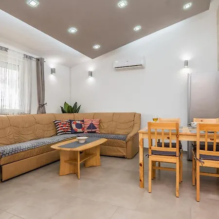 Apartment Rafac Διαμέρισμα *